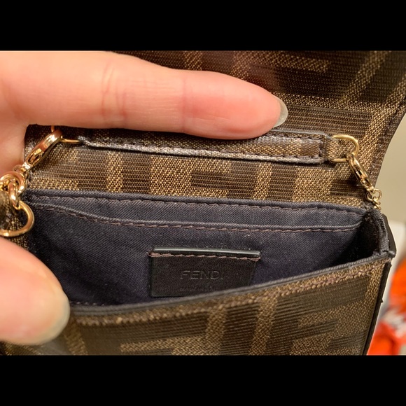 ❌SOLD❌ Fendi Nano baguette - Picture 11 of 16